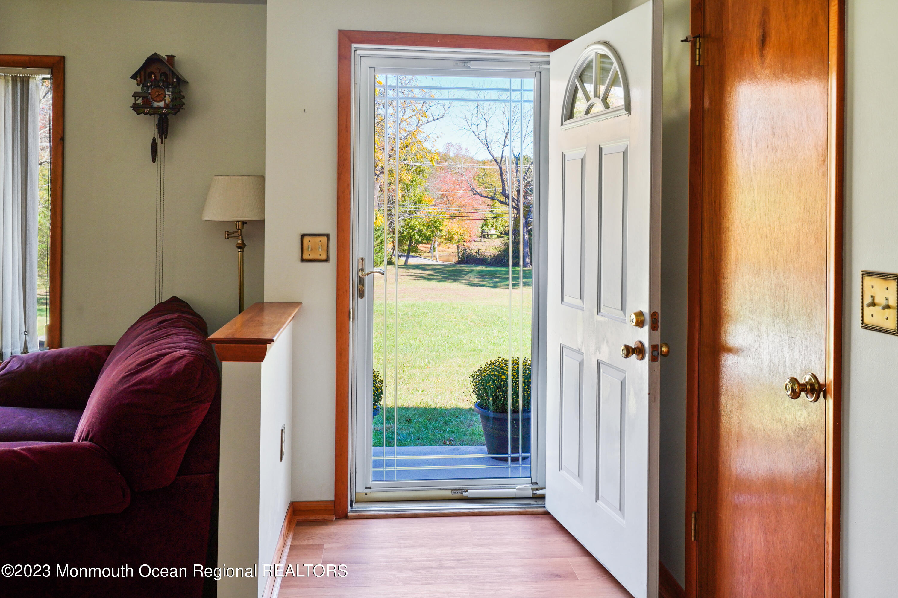 222 Leesville Road Jackson, NJ 08527 - Photo 7 of 61 a view of a hallway with interior of the house