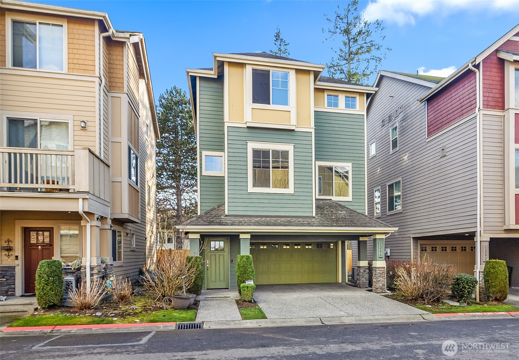 1206 100th Court Southeast, Unit 11 Everett, WA 98208 - Photo 1 of 1