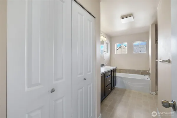 $599,990 | 1206 100th Court Southeast, Unit 11, Everett, WA 98208