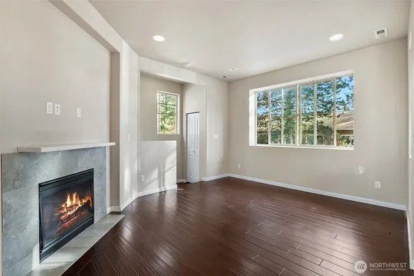 $599,990 | 1206 100th Court Southeast, Unit 11, Everett, WA 98208