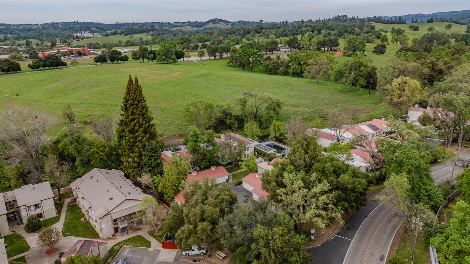 519 Clinton Road Jackson, CA 95642 - Photo 66 of 80 an aerial view of a houses with outdoor space and trees all around