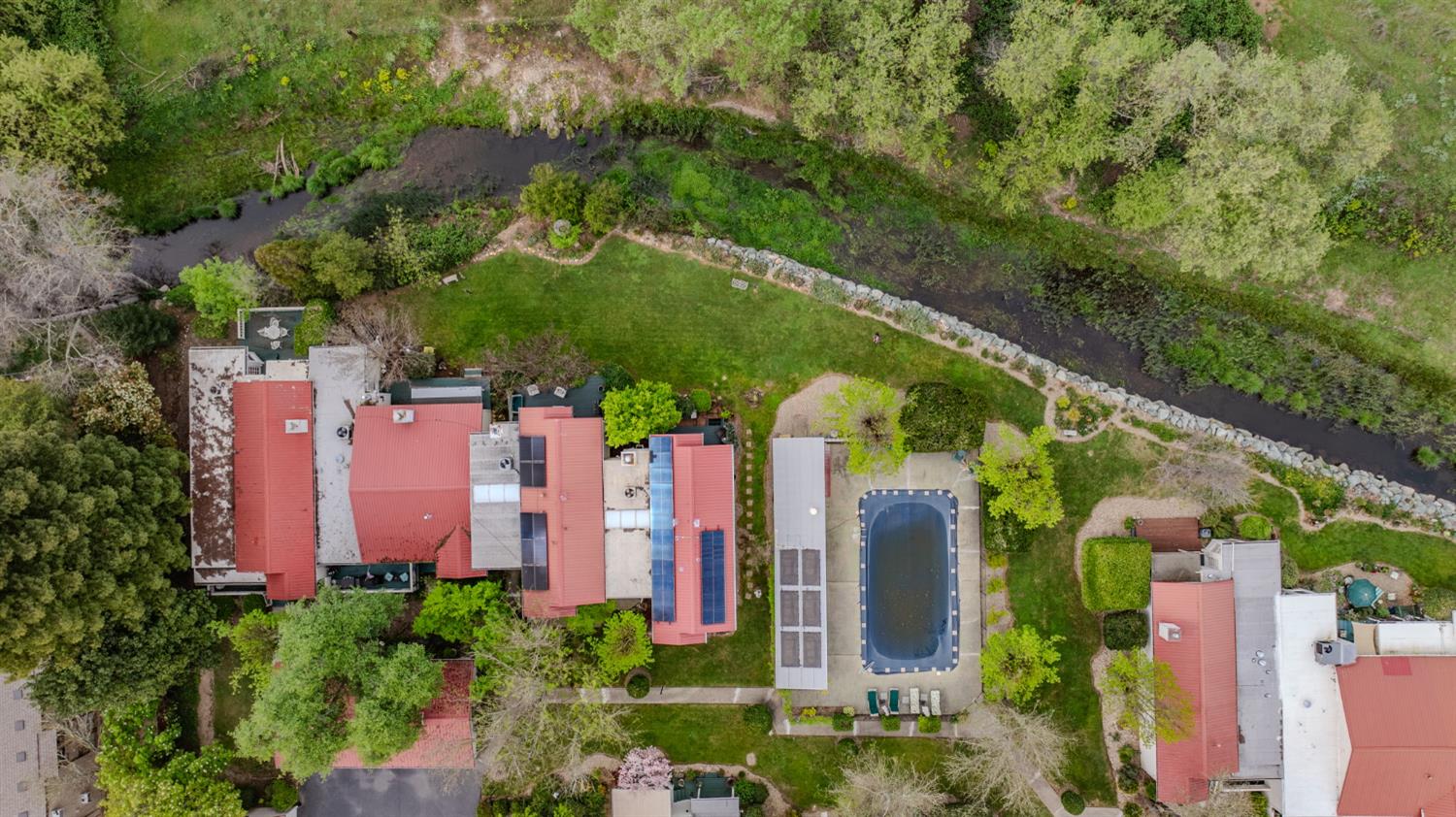 519 Clinton Road Jackson, CA 95642 - Photo 74 of 80 an aerial view of a house