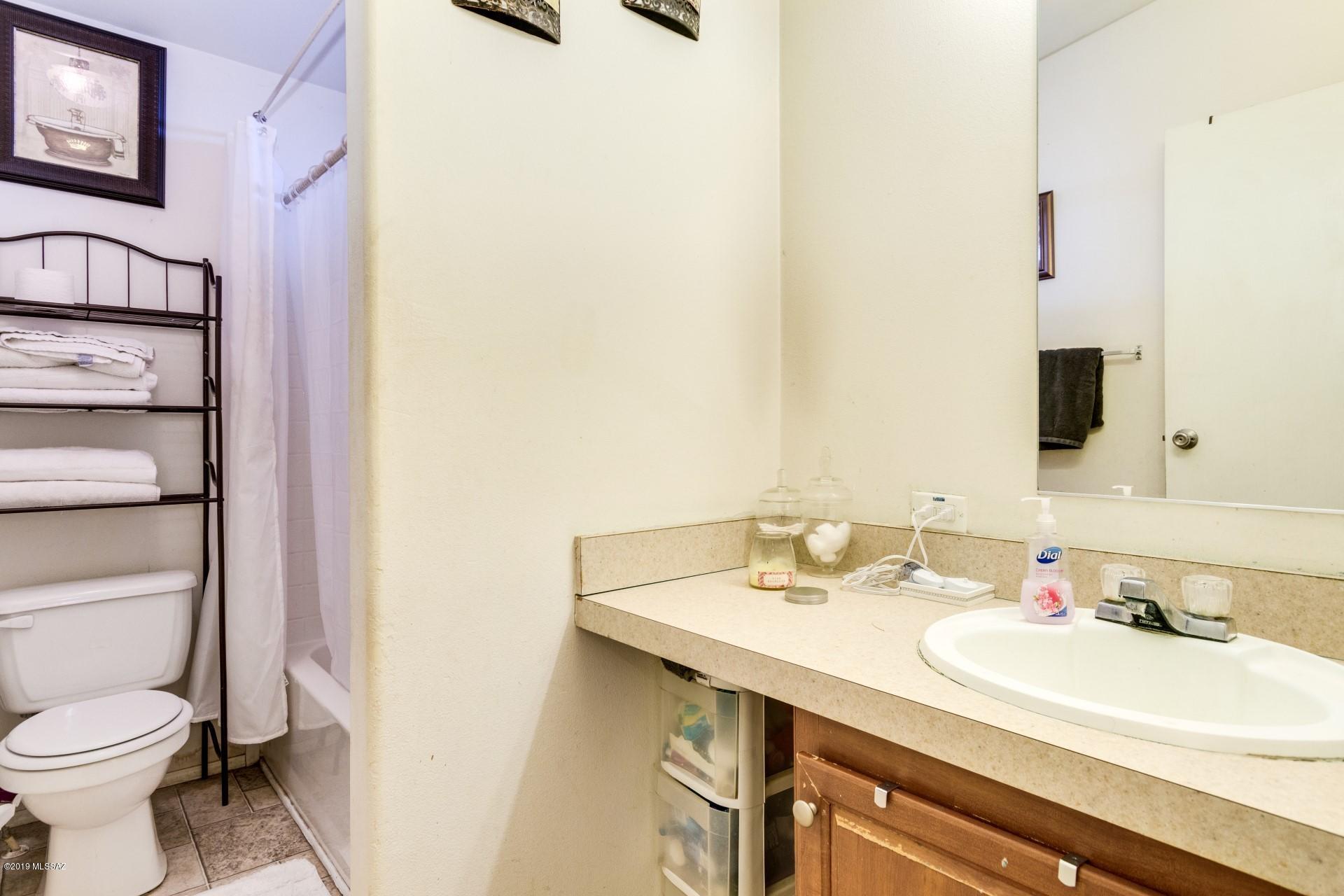 13340 South Hound Dog Road Vail, AZ 85641 - Photo 15 of 20 Gallery Image 15