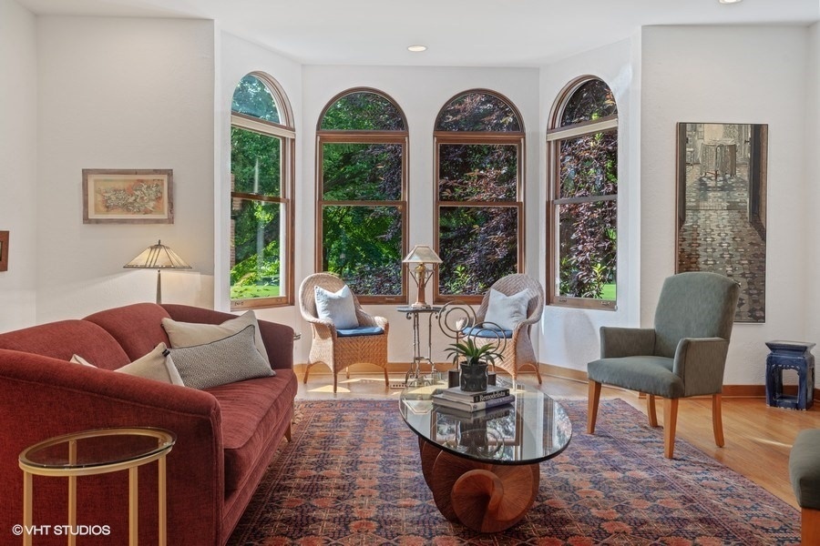 1274 West Lexington Street Chicago, IL 60607 - Photo 3 of 32 a living room with furniture a rug and a large window