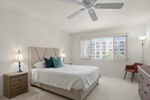 $1,950 | 7910 East Camelback Road, Unit 312, Scottsdale, AZ 85251