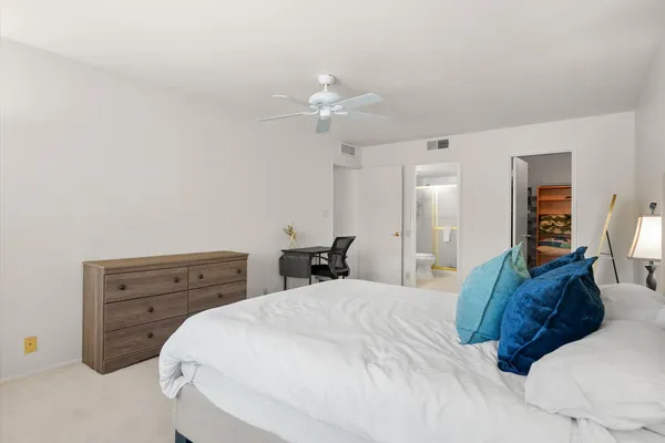 $1,950 | 7910 East Camelback Road, Unit 312, Scottsdale, AZ 85251