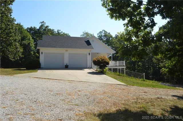 $698,900 | 112 Rush Road, Eldon, MO 65026