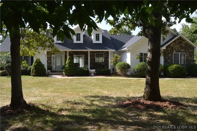 $698,900 | 112 Rush Road, Eldon, MO 65026