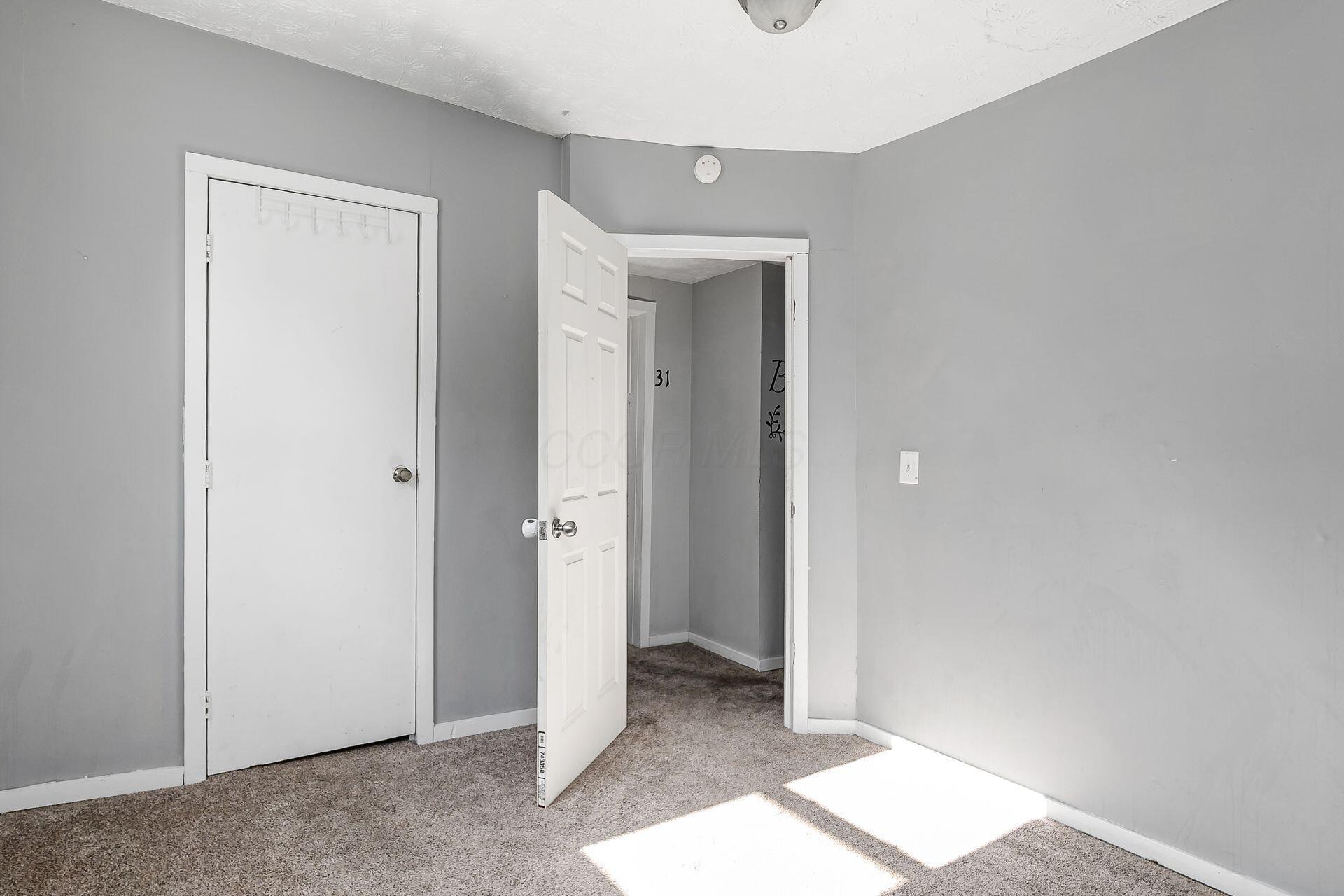 49 Columbus Road Mount Vernon, OH 43050 - Photo 24 of 35 024_2182_Y 49 Columbus Rd-045