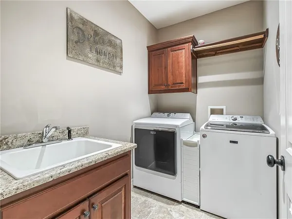 $774,950 | 12001 West 164th Street, Overland Park, KS 66221