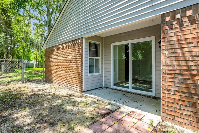 $2,000 | 85 Bee Keeper Court, Richmond Hill, GA 31324