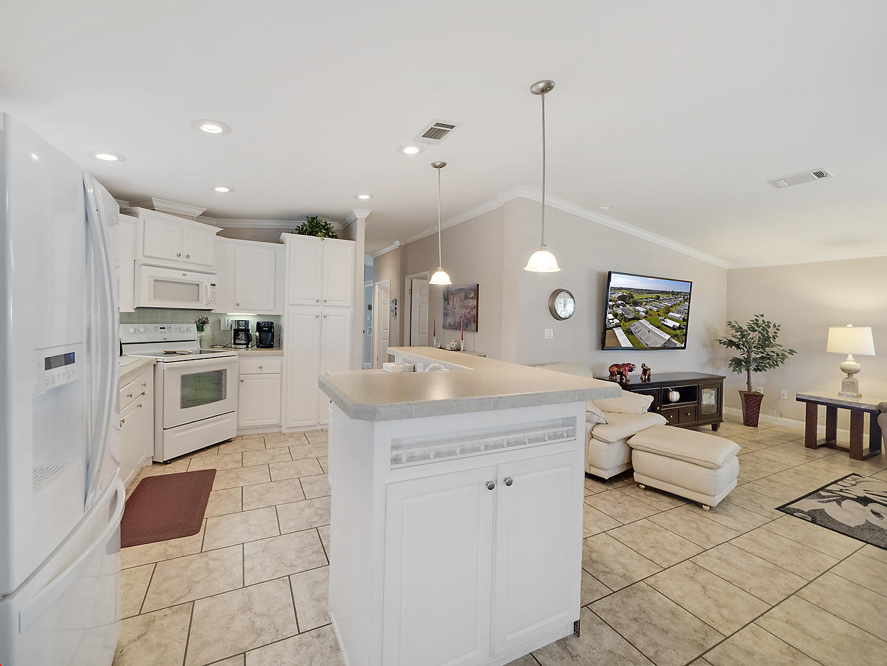 1510 Southwest 65th Avenue Boca Raton, FL 33428 - Photo 6 of 17 015 copy