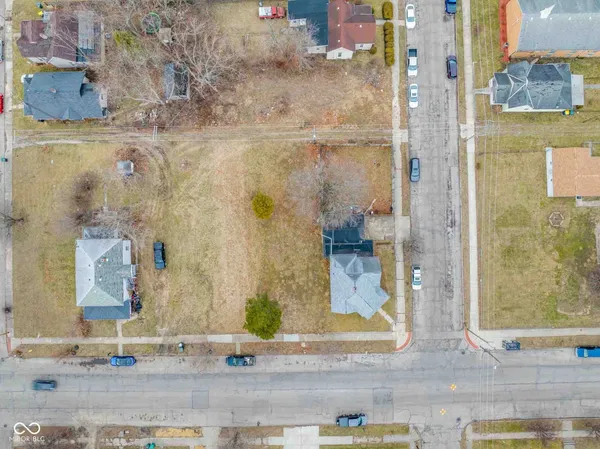 $13,500 | 1318 East Kirby Avenue, Muncie, IN 47302