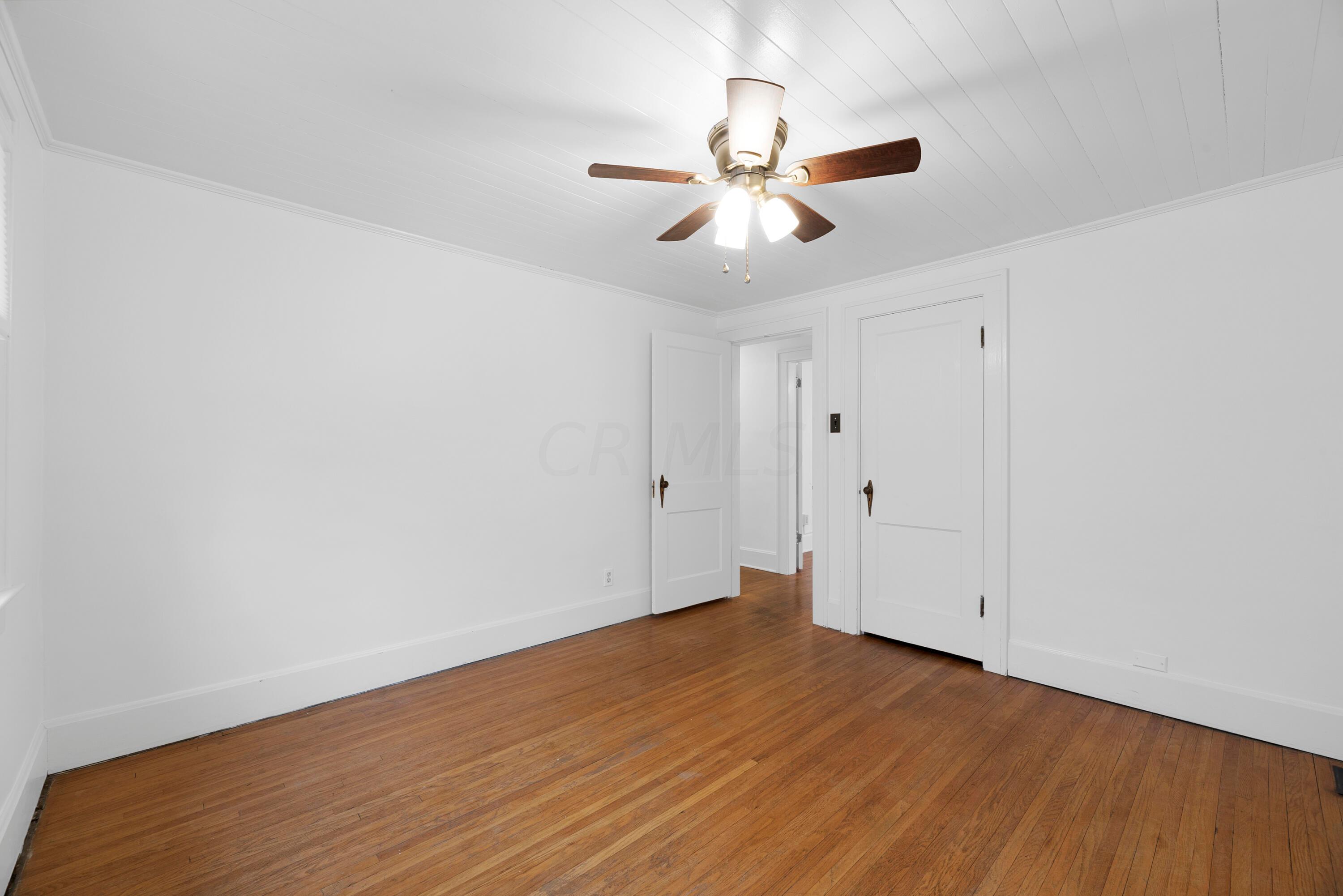 233 Brevoort Road Columbus, OH 43214 - Photo 29 of 44 Bedroom #2