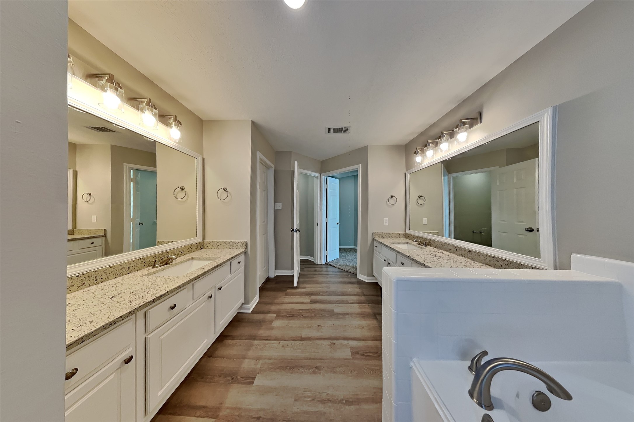 3202 Stoneydale Lane Spring, TX 77388 - Photo 8 of 19