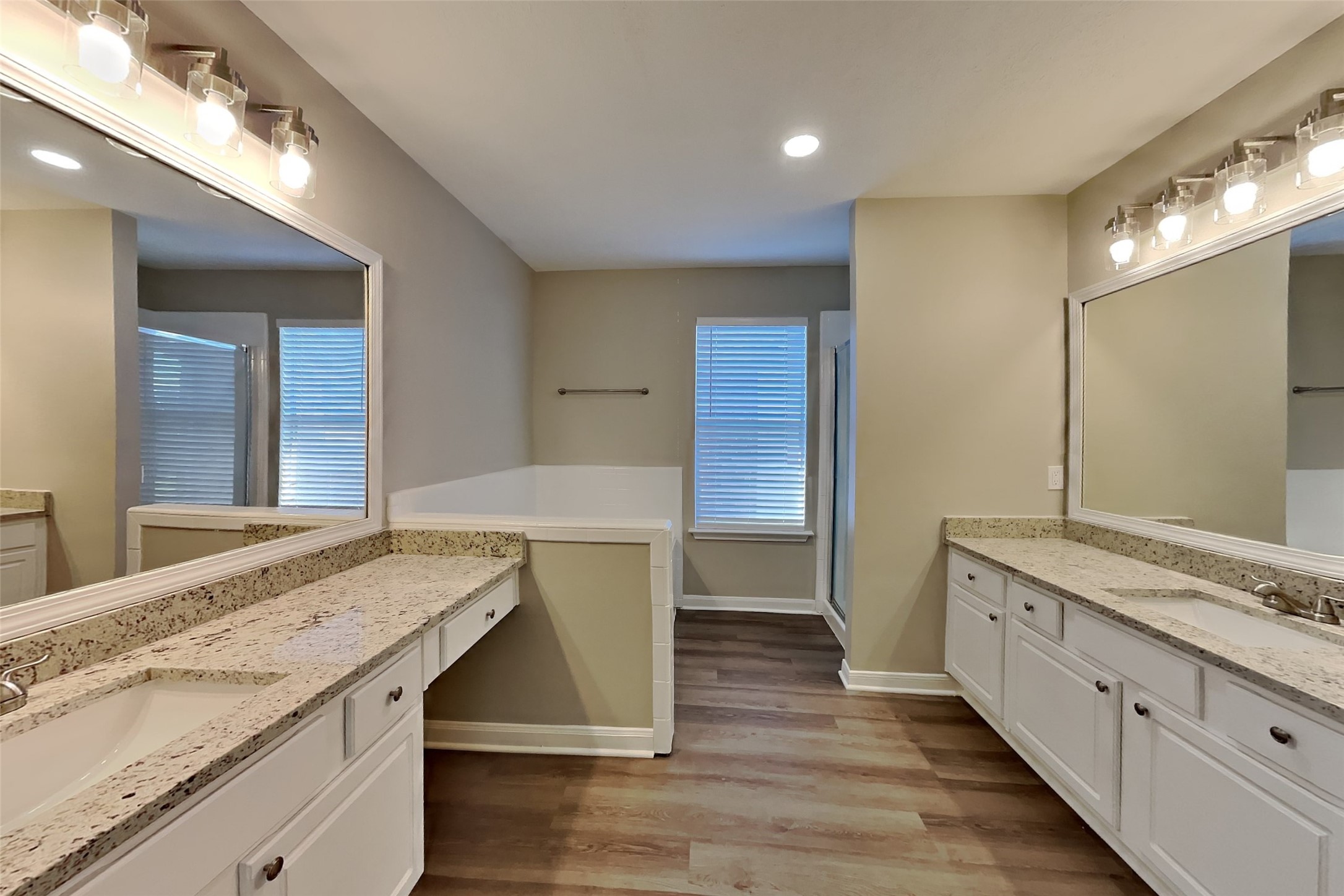 3202 Stoneydale Lane Spring, TX 77388 - Photo 9 of 19