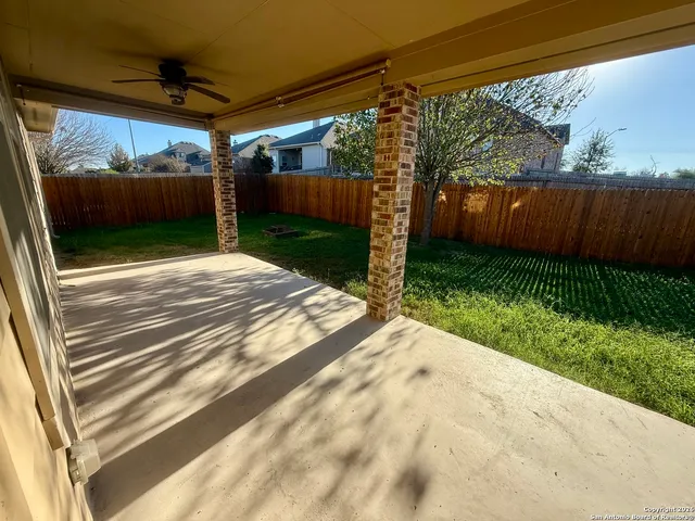 $2,750 | 2062 Western Pecan, New Braunfels, TX 78130