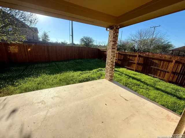 $2,750 | 2062 Western Pecan, New Braunfels, TX 78130