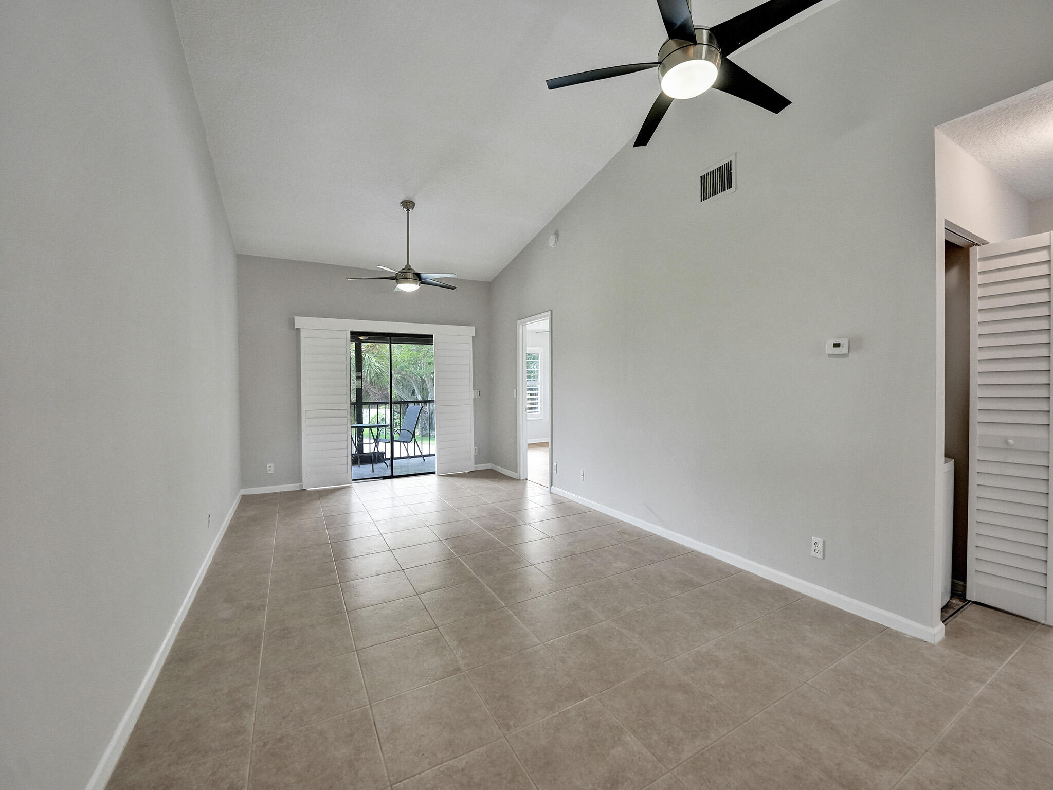3375 Jaywood Terrace, Unit 2010 Boca Raton, FL 33431 - Photo 11 of 60 RJP07760