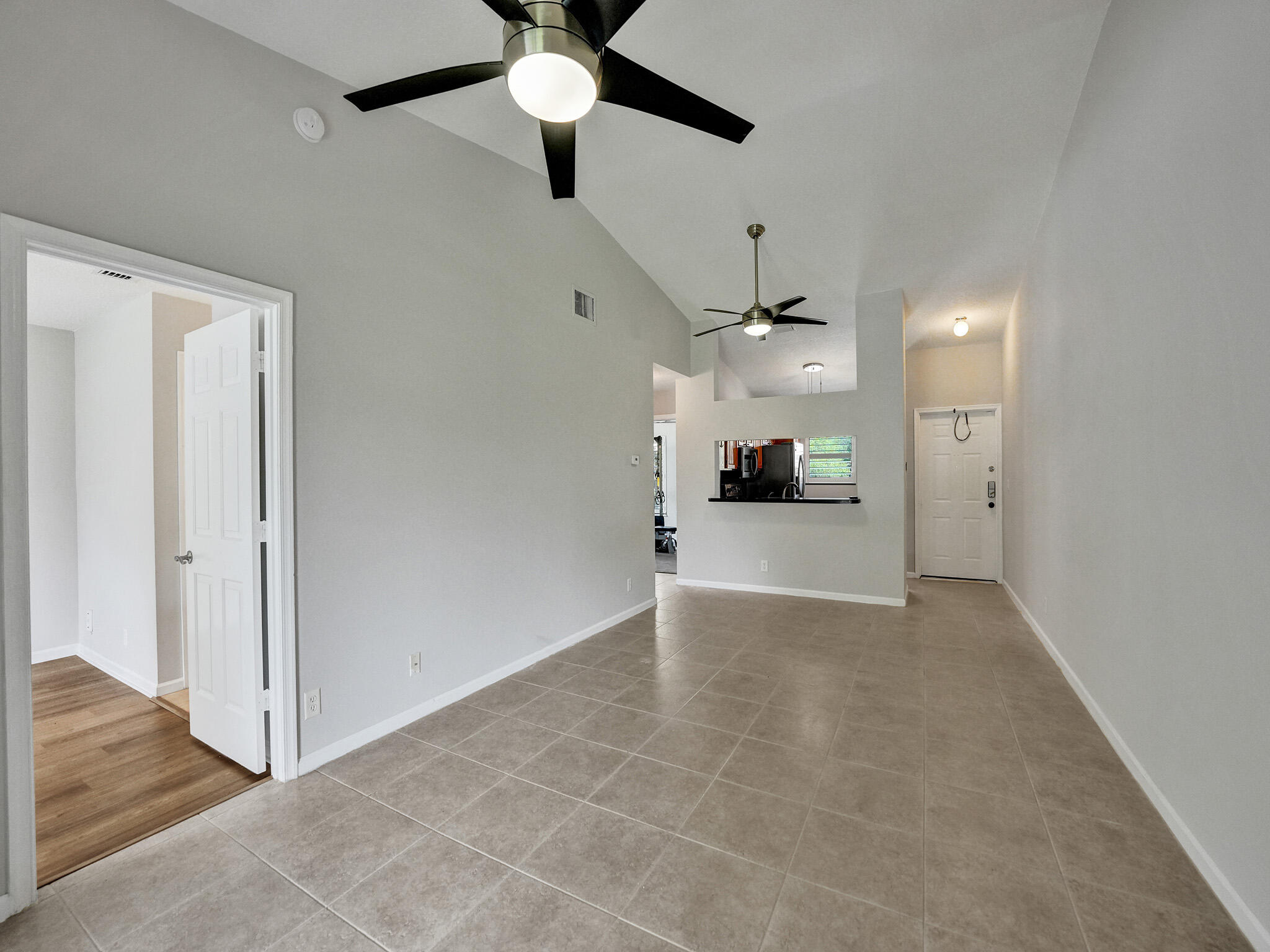3375 Jaywood Terrace, Unit 2010 Boca Raton, FL 33431 - Photo 13 of 60 RJP07793