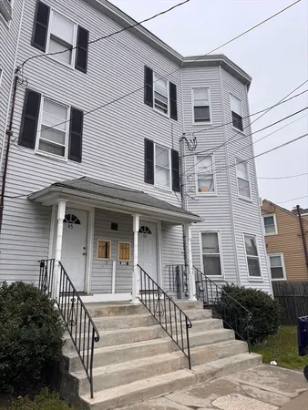 $2,700 | 43 Sturbridge Street, Unit 3, Boston, MA 02126