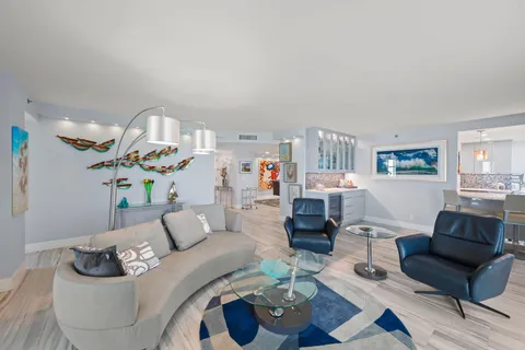 $1,800,000 | 500 Ocean Drive, Unit E4C, North Palm Beach, FL 33408