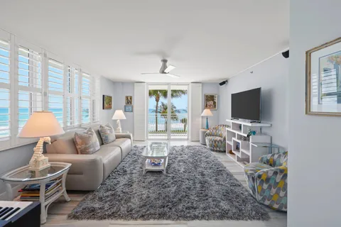 $1,800,000 | 500 Ocean Drive, Unit E4C, North Palm Beach, FL 33408