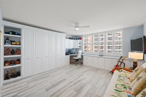 $1,800,000 | 500 Ocean Drive, Unit E4C, North Palm Beach, FL 33408