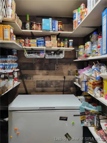 $195,000 | 211 West Main Street, Henryville, IN 47126