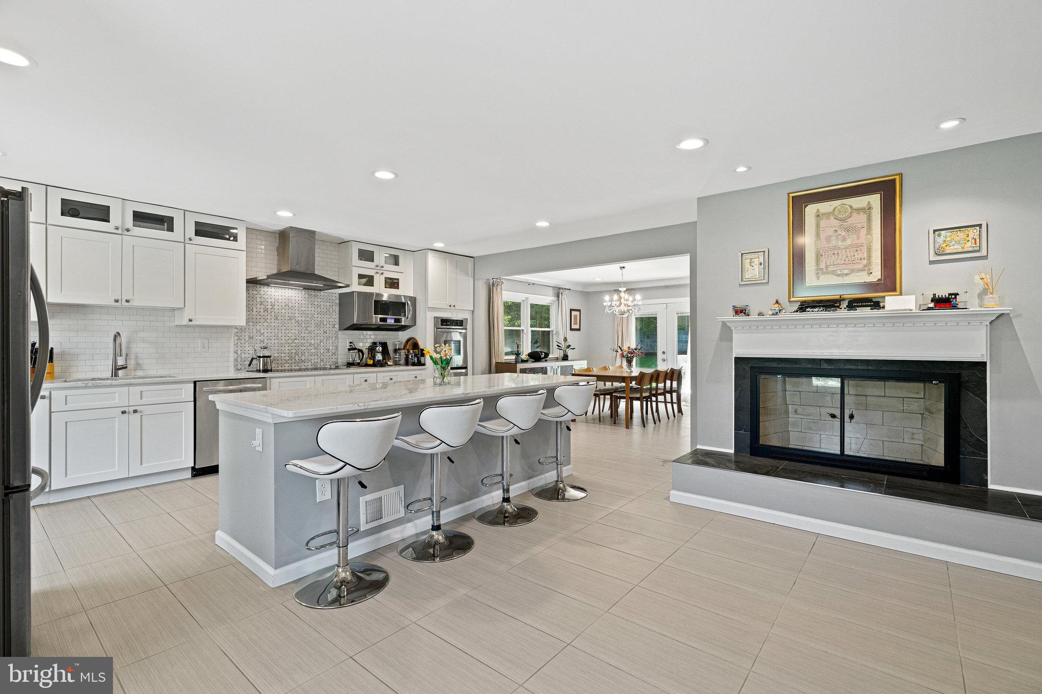 6027 Chesterbrook Road McLean, VA 22101 - Photo 11 of 56