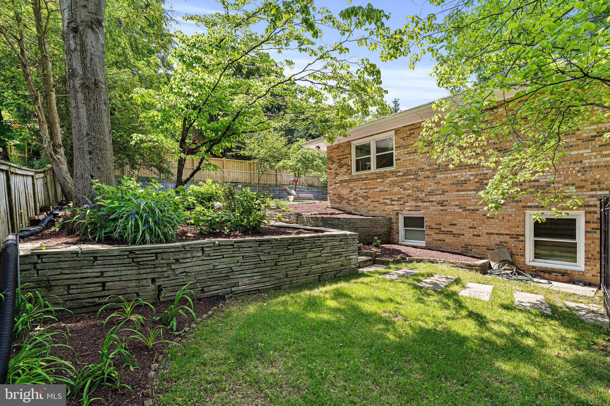 6027 Chesterbrook Road McLean, VA 22101 - Photo 54 of 56