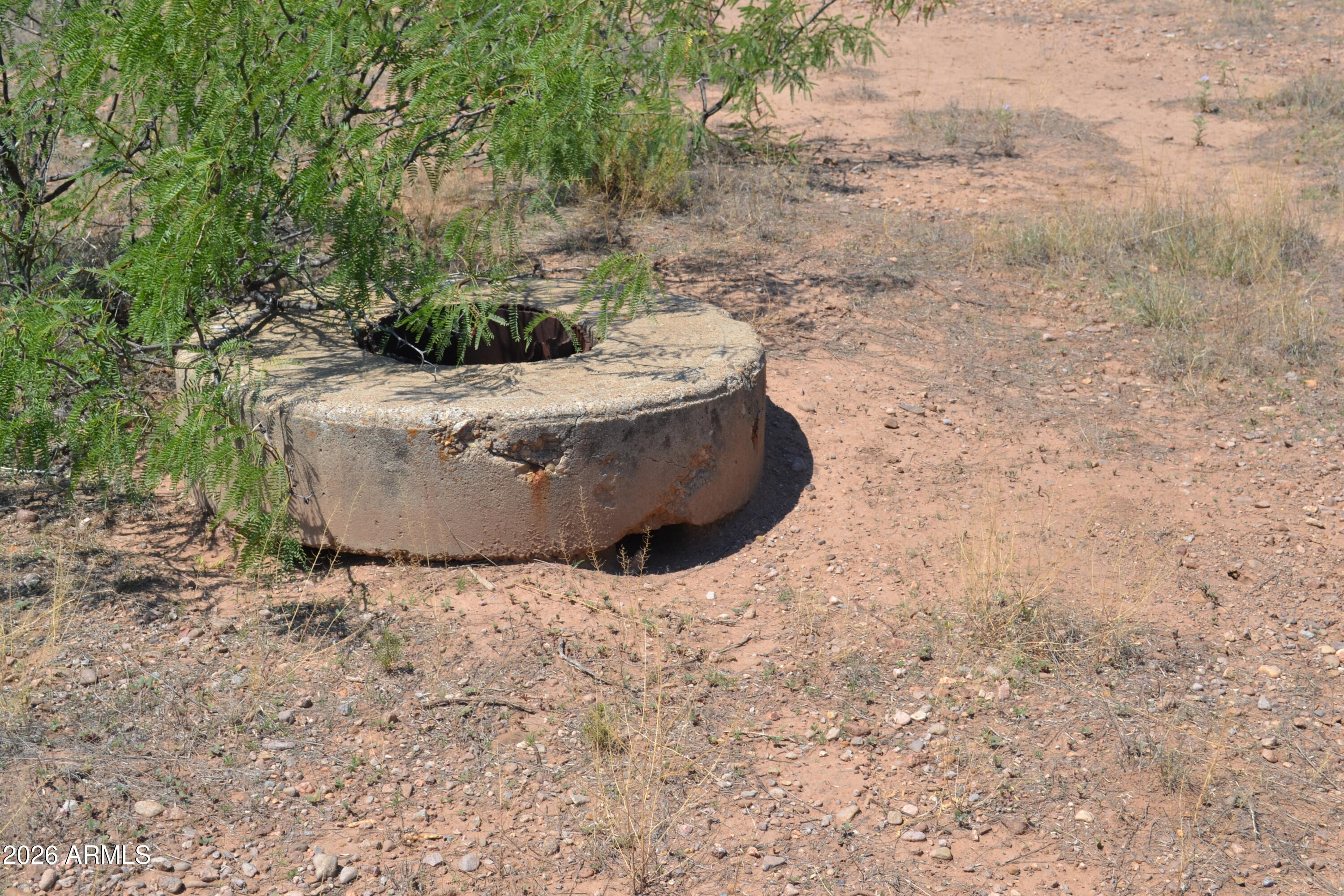 Tbd West Aqua Blanca Road Elfrida, AZ 85610 - Photo 14 of 33 a view of a bathtub in a dry yard