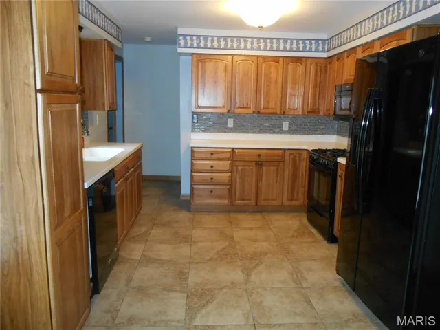 $109,900 | 1420 Norwood Drive, Granite City, IL 62040