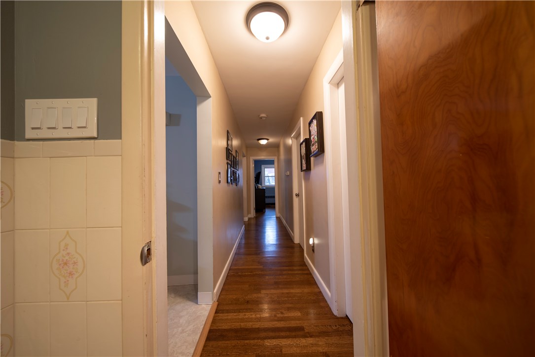2289 Mendon Road Cumberland, RI 02864 - Photo 14 of 17