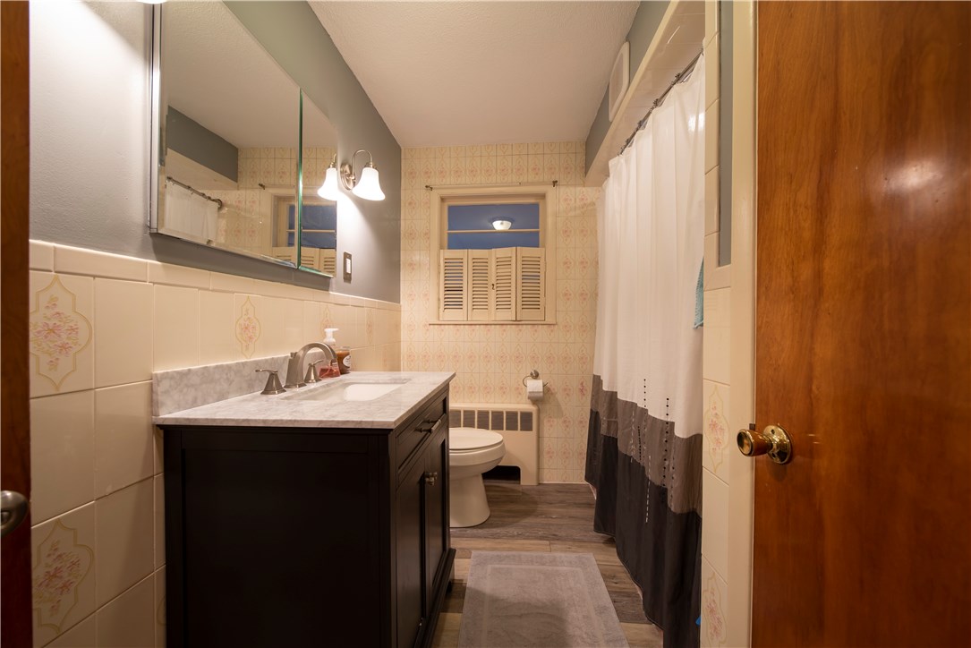 2289 Mendon Road Cumberland, RI 02864 - Photo 15 of 17