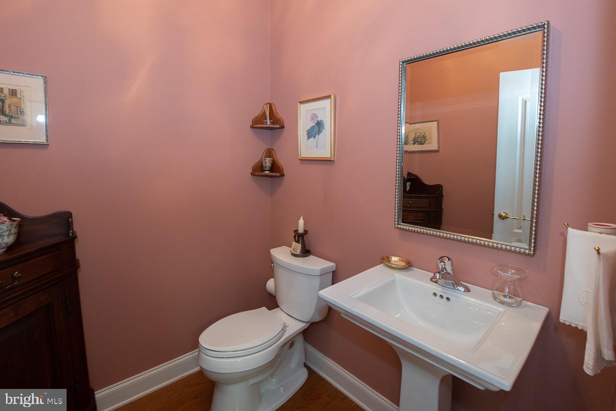 224 Gilmer Road Coatesville, PA 19320 - Photo 17 of 44 Powder Room
