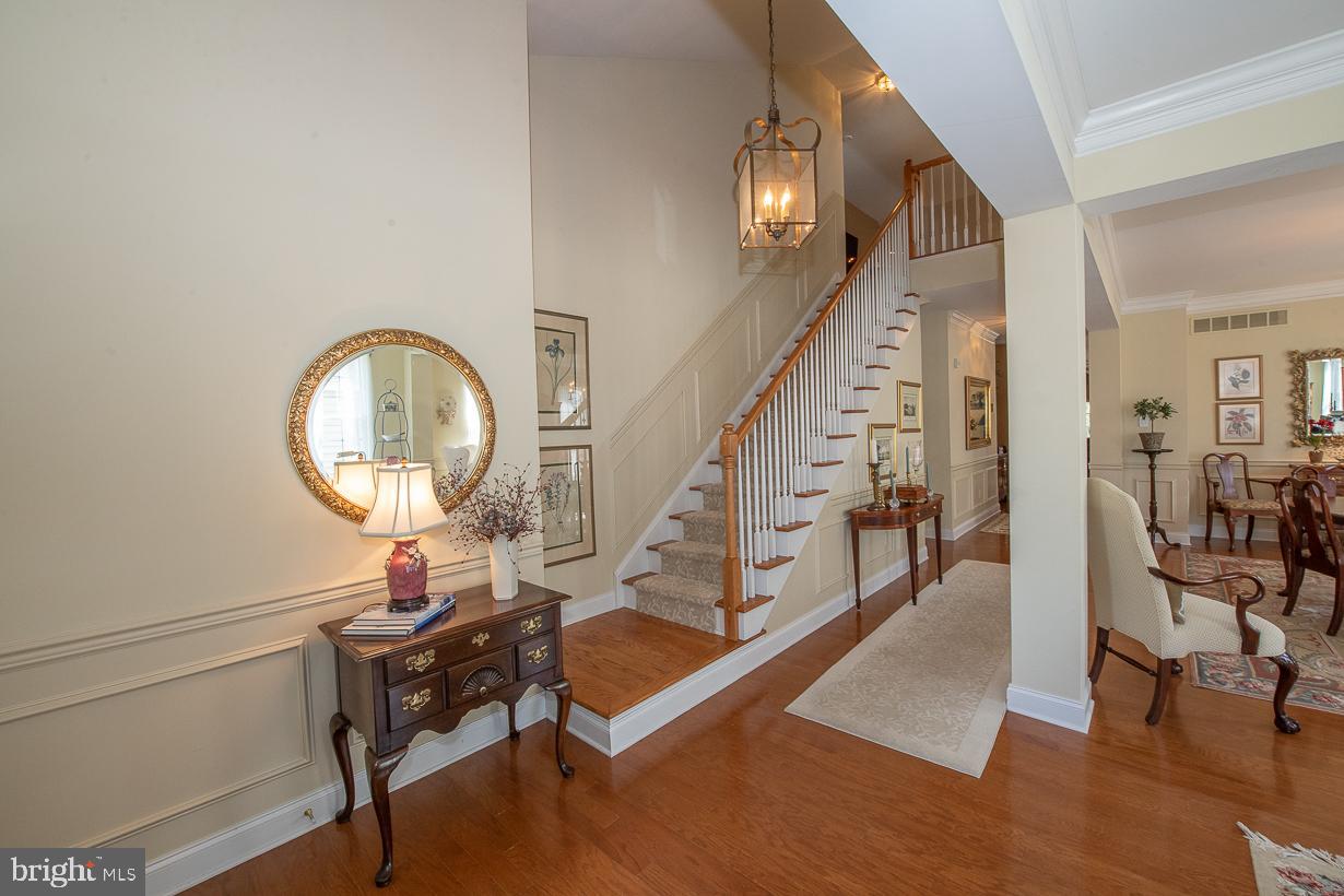 224 Gilmer Road Coatesville, PA 19320 - Photo 8 of 44 Foyer