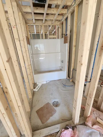 $575,000 | 179 Pratt Street, Fitchburg, MA 01420