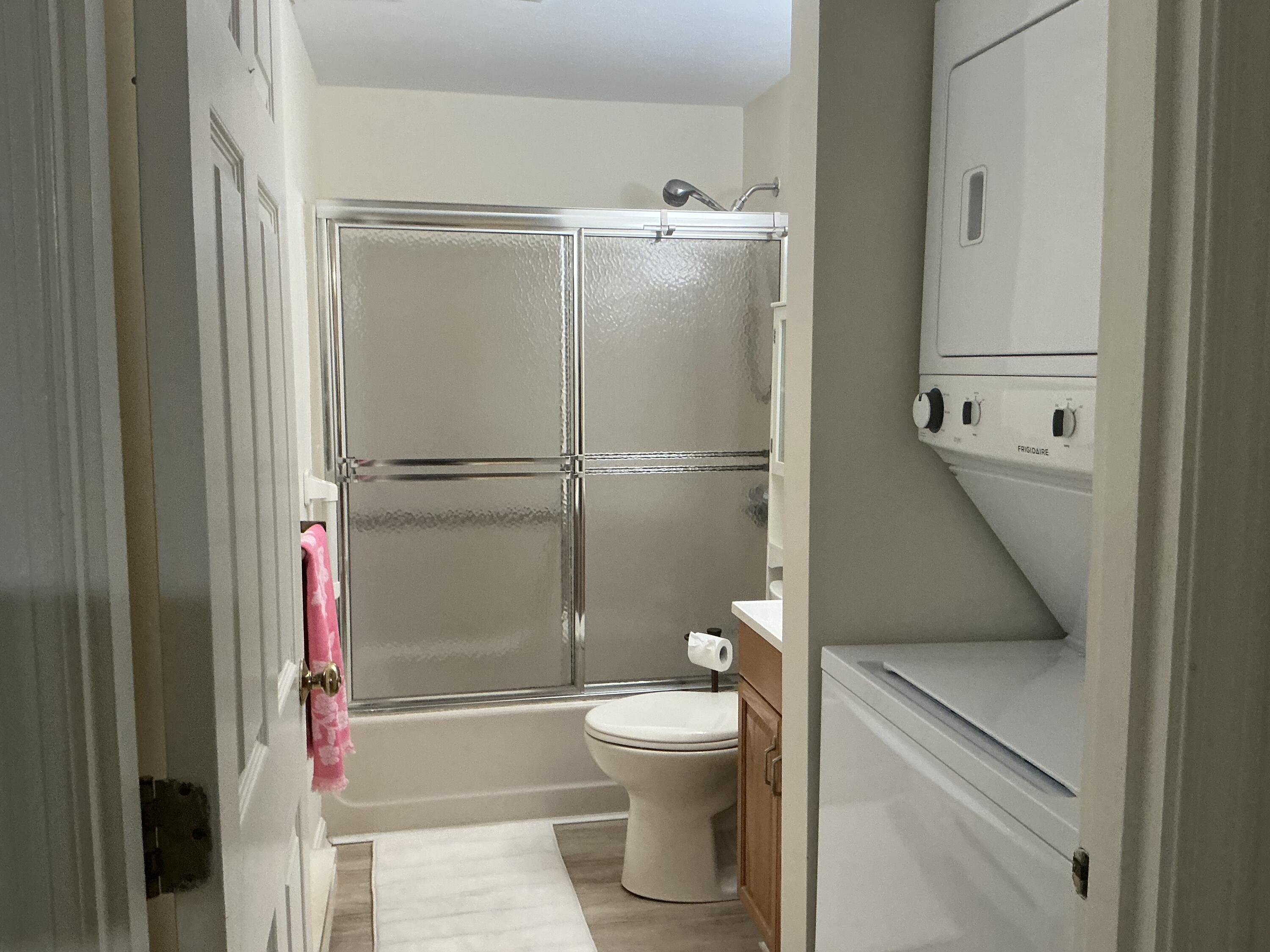 775 West Main Street, Unit 1 Hyannis, MA 02601 - Photo 11 of 24 IMG_1545