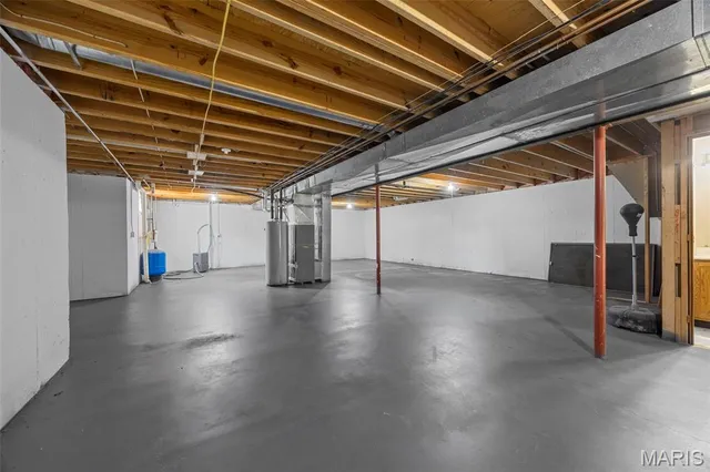 $325,000 | 3218 South S Highway, Winfield, MO 63389