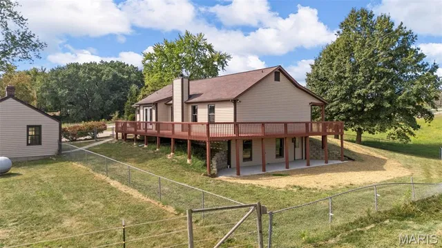 $325,000 | 3218 South S Highway, Winfield, MO 63389