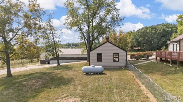 $325,000 | 3218 South S Highway, Winfield, MO 63389