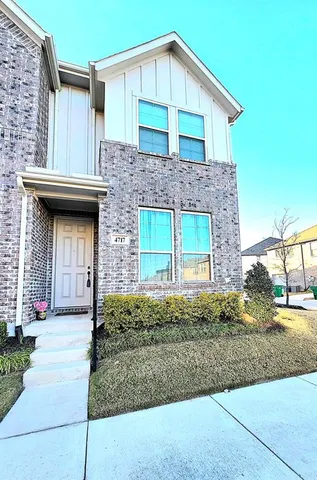 $2,100 | 4717 Kindred Street, Haltom City, TX 76117