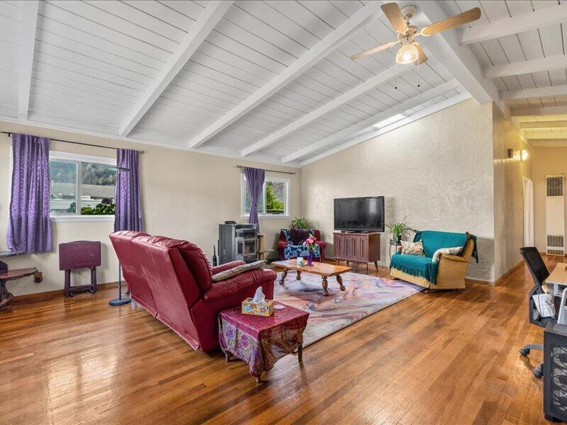 616 Rigby Avenue Rio Dell, CA 95562 - Photo 4 of 25