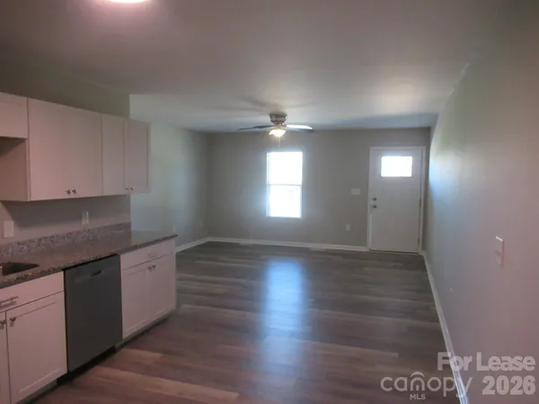 $1,300 | 405 Northbrook III School Road, Vale, NC 28168