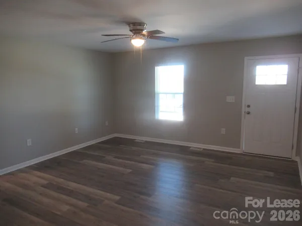 $1,300 | 405 Northbrook III School Road, Vale, NC 28168