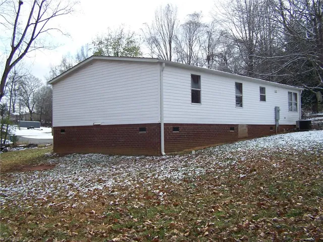 $169,900 | 185 1st Court, Reidsville, NC 27320