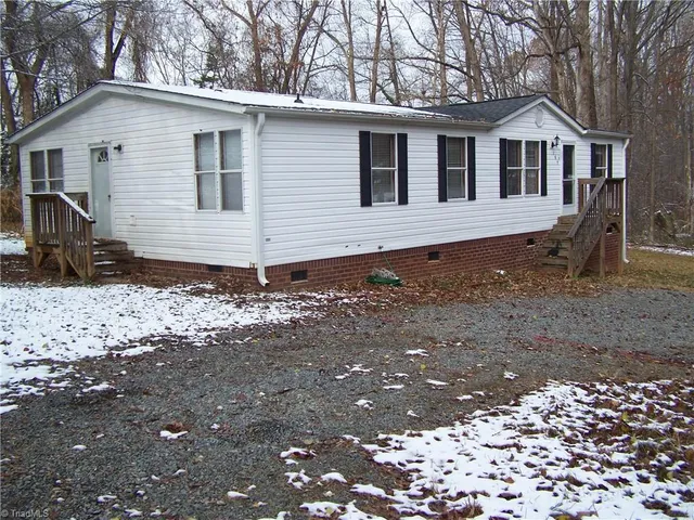 $169,900 | 185 1st Court, Reidsville, NC 27320