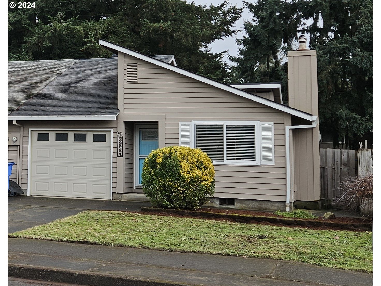 2925 Northeast 103rd Loop, Unit A Vancouver, WA 98662 - Photo 1 of 24