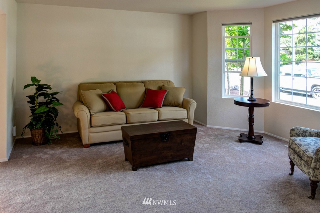 22329 6th Drive Southeast Bothell, WA 98021 - Photo 4 of 25
